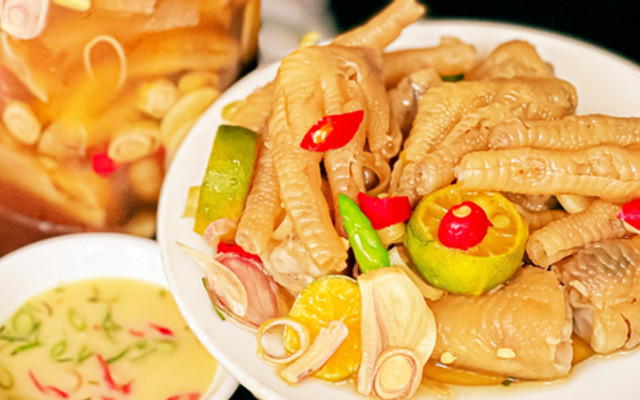 Chân Gà Mê Mẩn