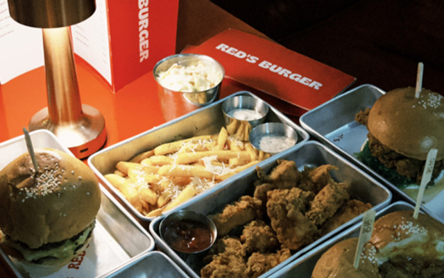 Red’s - Burger - Phan Bội Châu