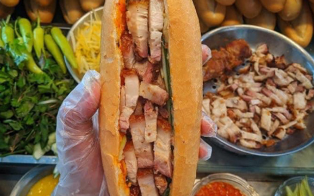 Cơm Chiên Gà Xối Mỡ - Cơm Bò Xào Tài Phát