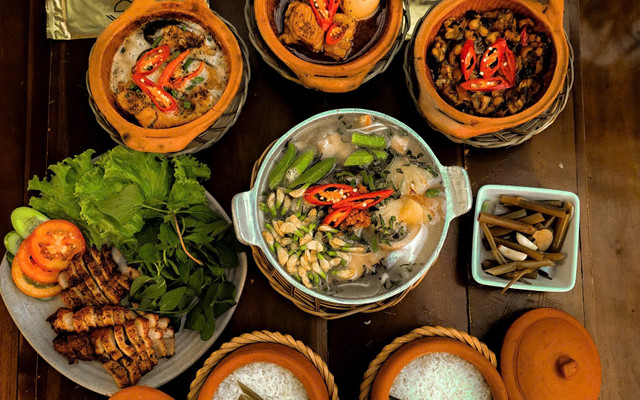 Quán Cơm Nhà  - Lý Thái Tổ