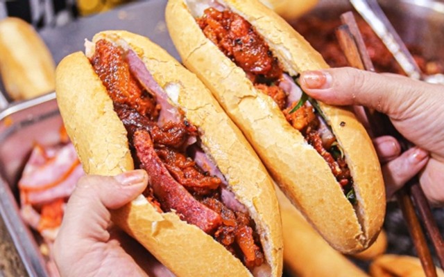 Bánh Mì Trường Tiền O Tho - Trần Cao Vân