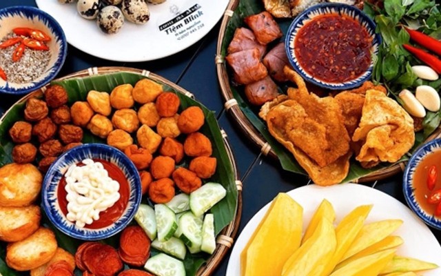 Tiệm Nước Và Ăn Vặt BLINK - Chung Cư Lamer 2