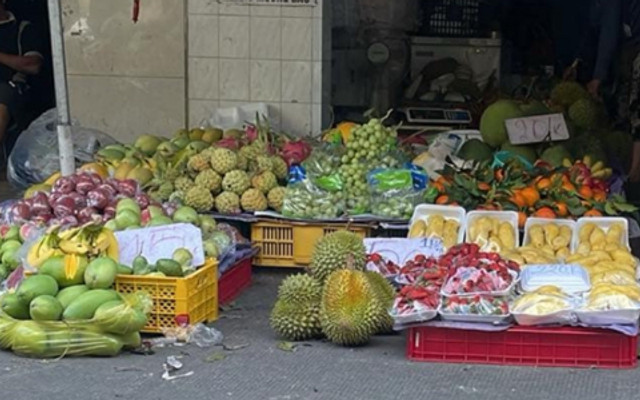 TRÁI CÂY - CƠM SẦU RIÊNG Chị TIẾT