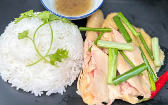 Cơm Gà Hấp Muối An Ký