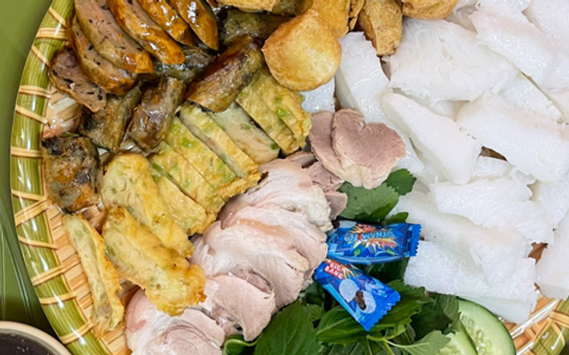 Bún Đậu Mẹt, Ăn Vặt & Đồ Uống - Trần Quốc Hoàn