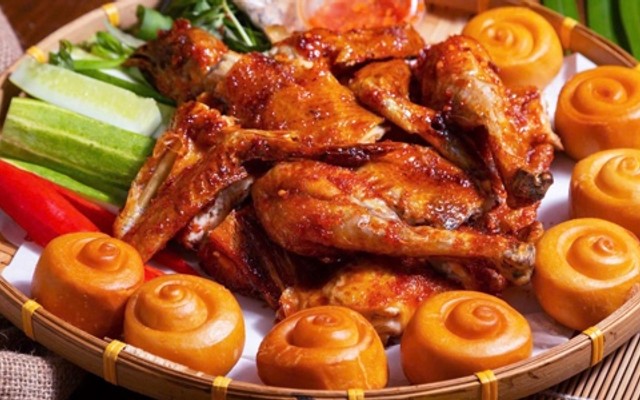 Tiệm Gà Vịt Nướng - Phạm Thế Hiển