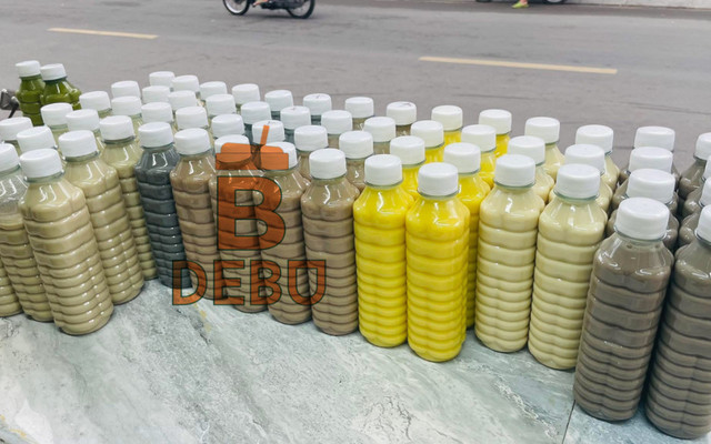 Debu - Sữa Hạt Nguyên Chất & Cà Phê Pha Máy - 42 Nguyễn Văn Trỗi