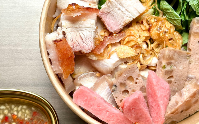 Bún Mắm Nêm Chú Bi - Võ Duy Ninh