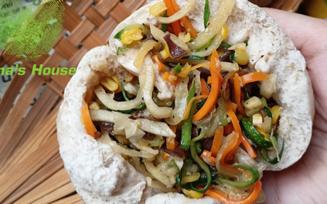 Bánh Bao Khủng Long - Nguyễn Ái Quốc