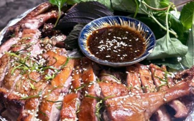 Tuấn Hảo - Cháo, Gỏi Vịt & Vịt Nướng Vân Đình