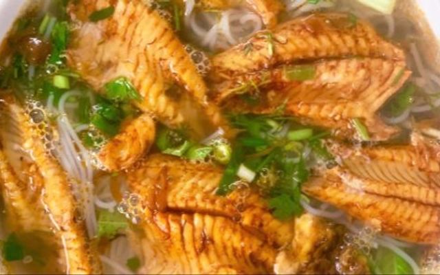 Canh Bún Cá - Bún Chả Nhu Lơ