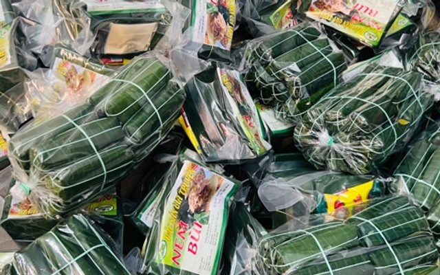 Huế Nem Bùi - Nem Chua - Thịt Chua & Đồ Ăn Vặt - Mỹ Đình