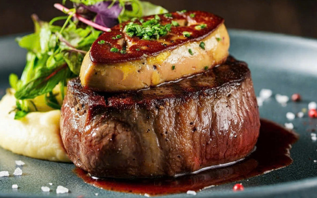 48 Bistro Quận 1 - Món Âu - Lê Thị Riêng