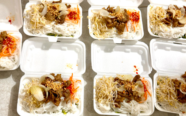 Quán Dung - Bún Thịt Xào, Trà Tắc Thái & Trà Sữa