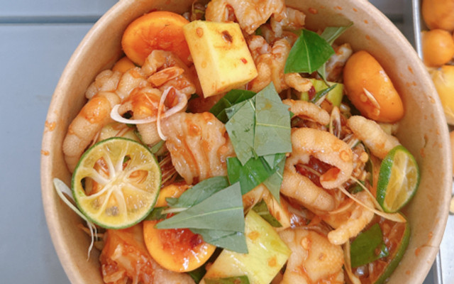 Chân Gà Sốt Thái - Quế Anh