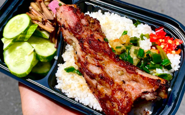 CƠM TẤM NÈ! LÊ HỒNG PHONG - SƯỜN NON NƯỚNG SẢ