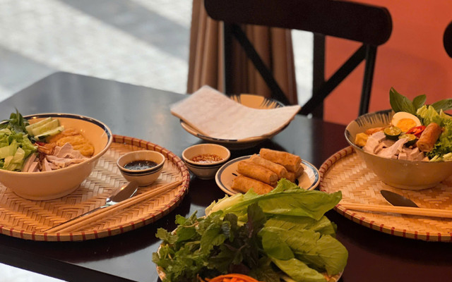 Bếp Nhà Lim - Cơm & Món Ngon Miền Trung - Symphony