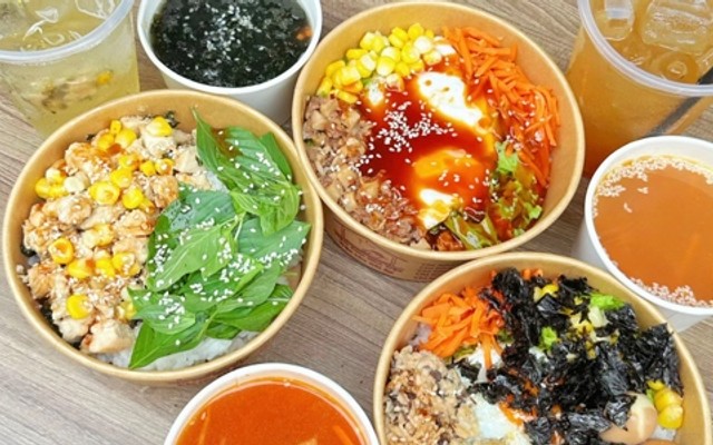 Tiệm Cơm Nhà Trộn - Nguyễn Đình Chính