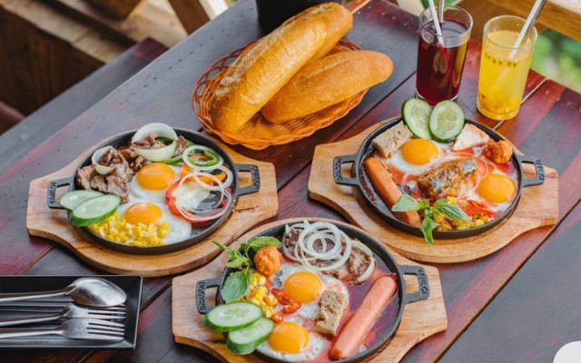 Tụi Tui - Cafe Vườn Máy Lạnh - Đường Số 21