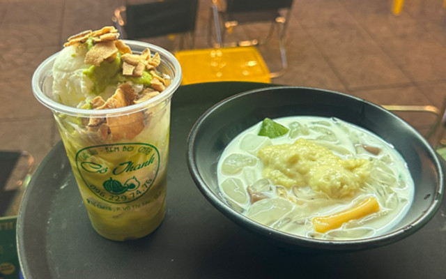 Kem Bơ - Chè Thái Sầu Riêng - Cách Mạng Tháng 8