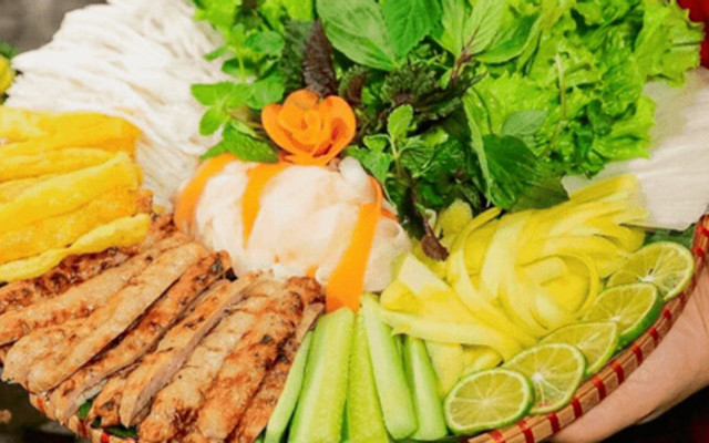 Nem Nướng Nha Trang Cô Hạnh - Nguyễn Ảnh Thủ