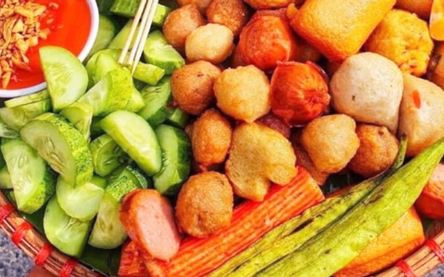 Bếp Nhà Sương - Cá Viên Chiên, Hột Vịt Lộn & Ăn Vặt
