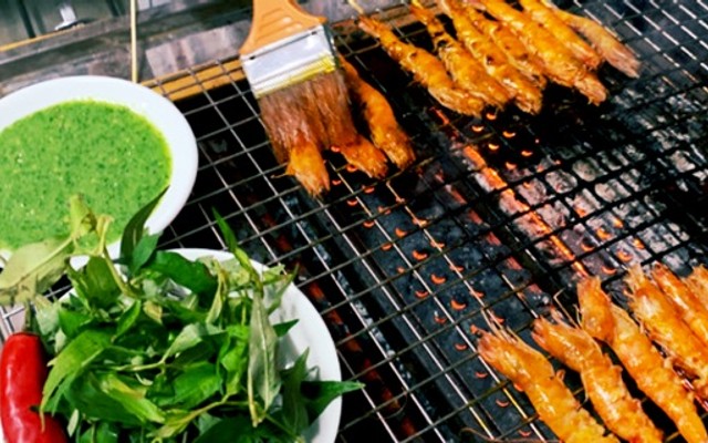 Tôm Thiên Nhiên Cà Mau Nướng Muối Ớt - 37 Đô Đốc Long