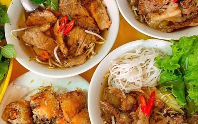 Bún Chả Quạt - Quán Hói