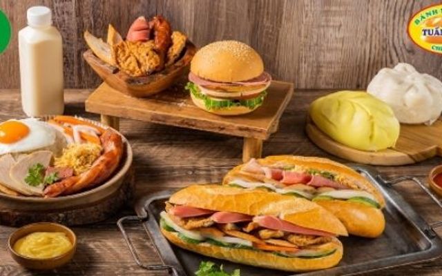 Bánh Mì Sài Gòn Phúc Hưng - 276 Phúc Tân