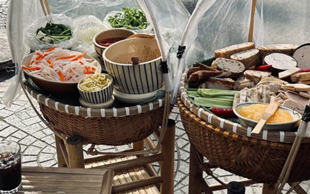 Bánh Mì Cô Ba - Nguyễn Thái Bình