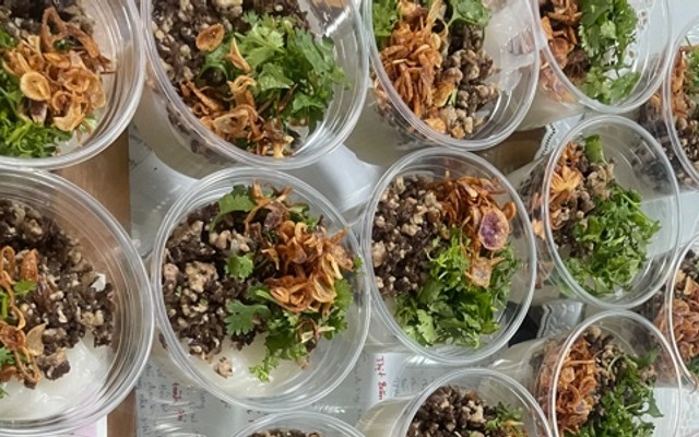 Bánh Đúc Nóng Hà Nội - Lakeside B Khu Đô Thị Chí Linh