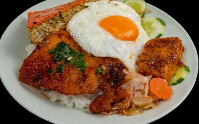 Cơm Tấm Bếp Vui - 08 Trần Nam Trung