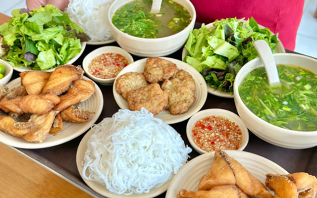 Bún Cá Chấm Hạnh Béo - Duy Tân