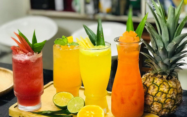 Tiệm Rau Má Đậu Xanh - 143 Trần Nguyên Hãn