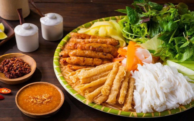 QnK Kitchen - Nem Nướng - Nguyễn Văn Đậu