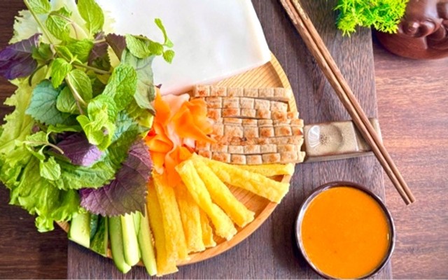 Bếp Nhà Sukem - Nem Nướng Nha Trang, Trà Trái Cây & Sữa Chua Uống - Toà S4 Goldmark City 