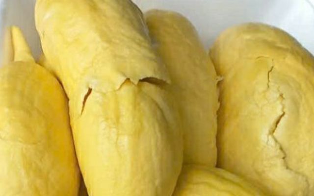 Cơm Sầu Riêng - Trái Cây Tươi Cần Thơ