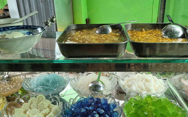 E"mi Chè Bà 2 - Nguyễn Văn Cừ