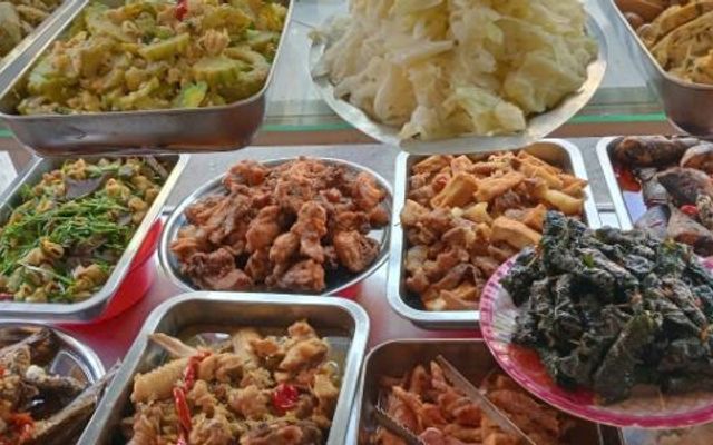 Cơm Trưa Thái Lan - Trần Hưng Đạo