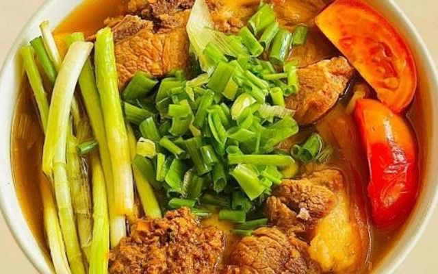 Bún Riêu Cua NaNa - Nguyễn Sinh Cung