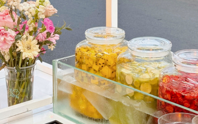 Tiệm Trà Nhà " MAY "