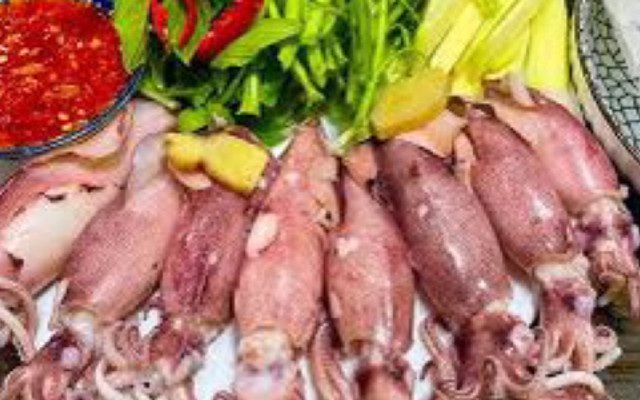 Gỏi Cá Mai & Đồ Ăn Vặt Cô Lý - Vạn Kiếp