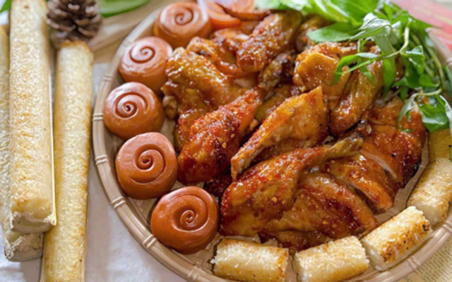 Gà Quay Nhân Phương - Cơm Lam & Bánh Bao - Nguyễn Thái Học