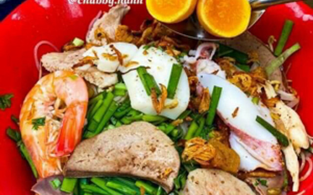 Hủ Tiếu Thâp Cẩm Trâm - Trần Hưng Đạo