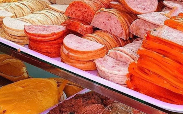 Bánh Mì Bà Huynh - Cống Quỳnh