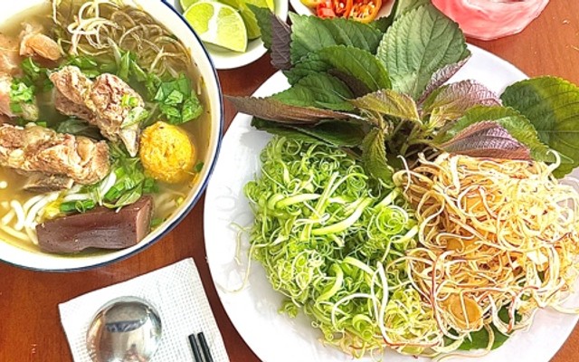 Bún Bò Huế Minh Anh - Đông Hưng Thuận 17