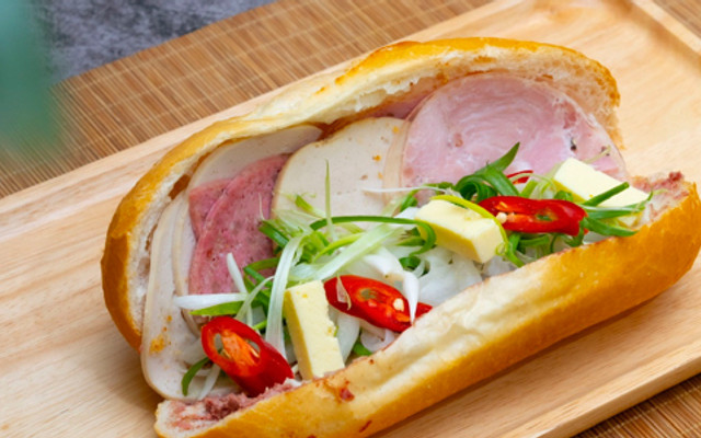 BINGO Bùi Viện - Bánh Mì, Bingsu & Tàu Hũ