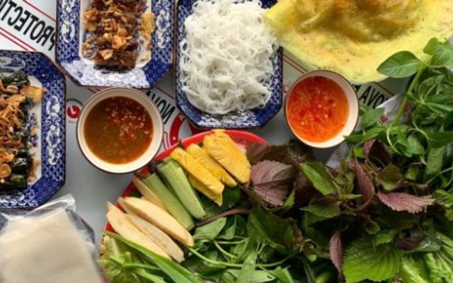 Quán Ăn Gia Đình Nhà Gốm