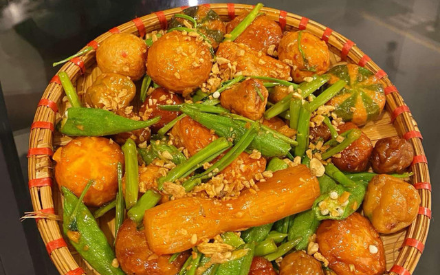 Bếp Nàng Ỉn - Ăn Đêm, Mì Xào & Viên Chiên