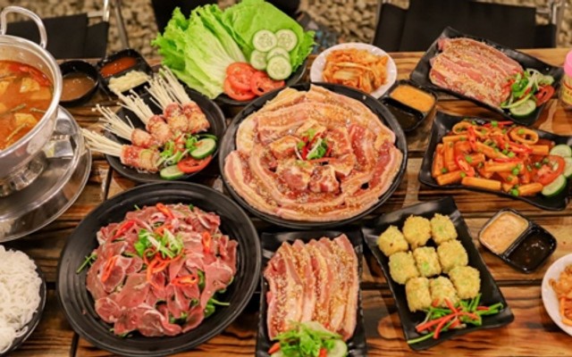 Nhà Tui BBQ - Nướng Lẩu - Nguyễn Công Trứ